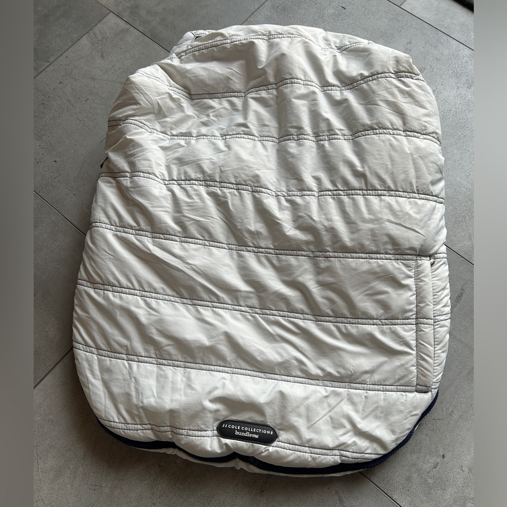 JJ Cole BundleMe Collection Carseat Cover